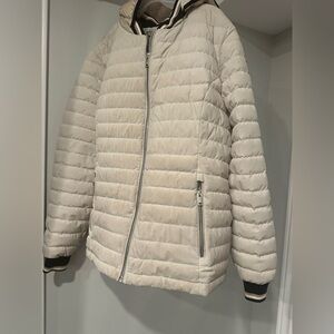 Moose Knuckles Women's Cream Puffer Jacket